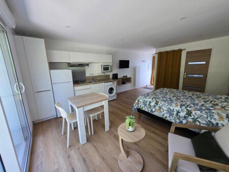 Maison 1 chambre, avec jardin