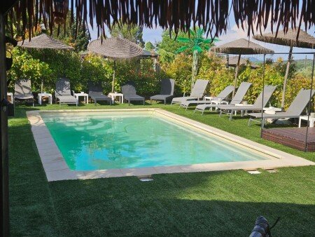 Mazet 6 chambres, avec jacuzzi