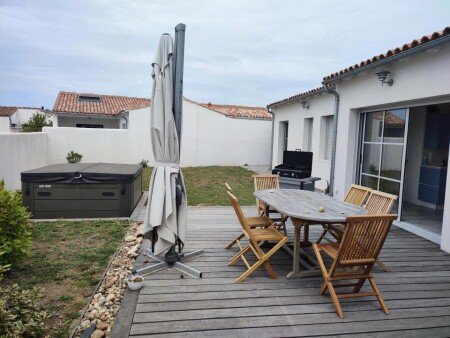 Villa 4 chambres, avec jacuzzi