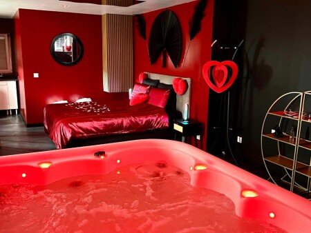 Appartement romantique, 2 voyageurs, avec jacuzzi