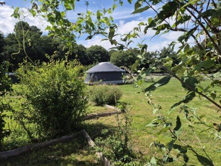 Hébergement insolite 1 chambre, avec jardin