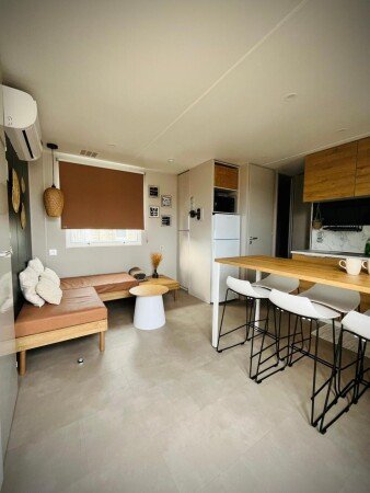 Mobil home cozy, 2 chambres, avec jacuzzi