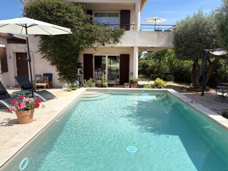 Bed and breakfast 2 voyageurs, avec piscine