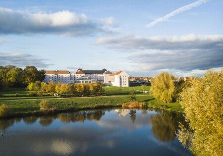 B&B HOTEL près de Disneyland Paris