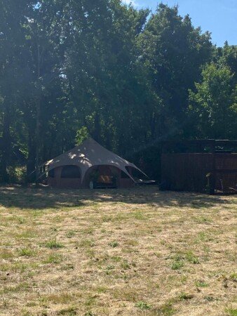 Hébergement insolite 1 chambre, avec jardin