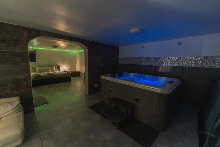 Appartement 2 voyageurs, avec jacuzzi