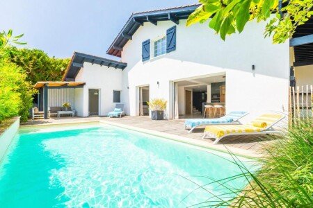 Villa 5 chambres, avec piscine