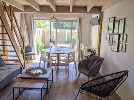 Maison 1 chambre, avec jardin