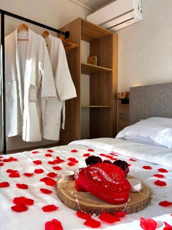 Camping / Mobil Home 2 voyageurs, avec jacuzzi