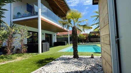 Villa 6 chambres, avec piscine