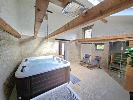 Maison 3 chambres, avec jacuzzi
