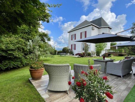 Bed and breakfast 2 voyageurs, avec piscine
