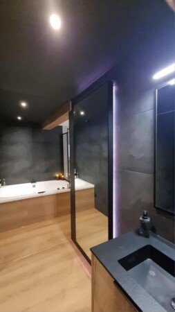 Appartement 2 voyageurs, avec jacuzzi