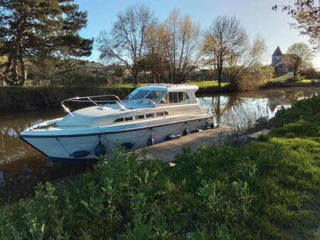 Bateau 1 chambre, avec parking