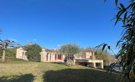 Villa de charme, 3 chambres, avec piscine