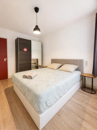 Bed and breakfast 1 chambre, avec climatisation