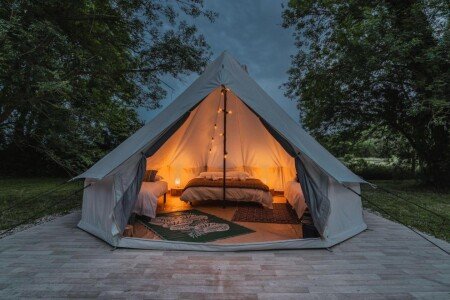 Hébergement insolite 4 voyageurs, avec jardin