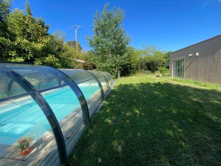 Bed and breakfast 4 voyageurs, avec piscine