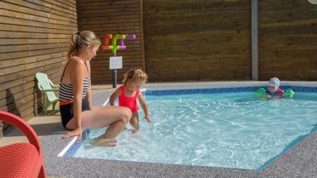 Camping / Mobil Home 6 voyageurs, avec piscine