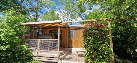 Mobil home bien-être, 3 chambres, avec jacuzzi