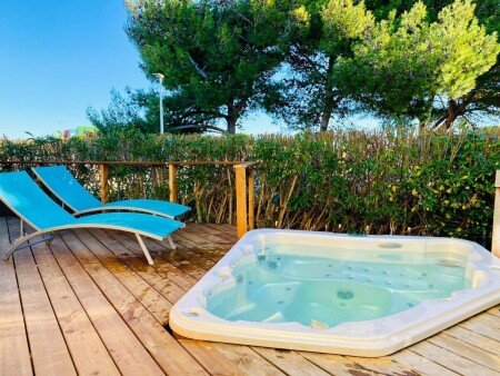 Maison 2 chambres, avec jacuzzi