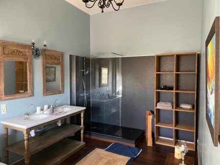 Bed and breakfast 2 voyageurs, avec jardin