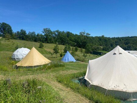 Tipi confortable, 6 voyageurs, avec jardin