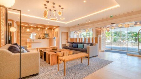 Holiday Inn Nice - Port St Laurent by IHG