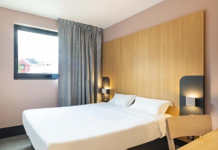 B&B HOTEL Cholet Sud