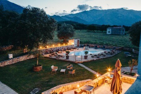 Bed and breakfast 4 voyageurs, avec piscine