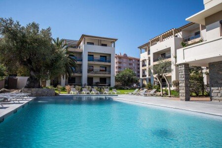 Aparthotel 6 ospiti, con idromassaggio