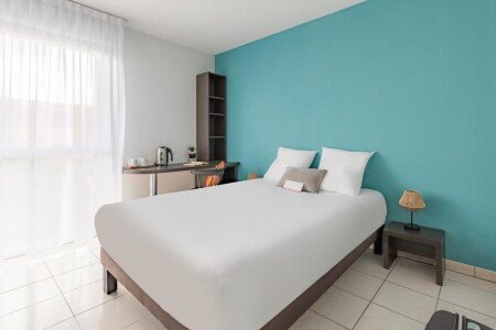 Appart'Hotel moderne, 4 voyageurs, avec jardin