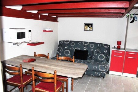 Maison de campagne 1 chambre, avec jardin