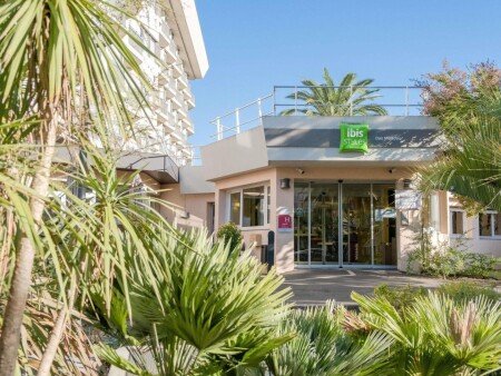 ibis styles Dax Centre