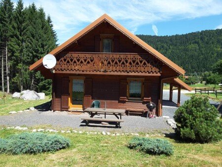 Chalet 2 chambres, avec jardin