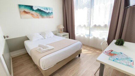 Aparthotel 3 Gäste, mit Pool