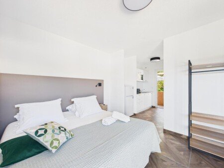 Appart'Hotel 8 voyageurs, avec piscine