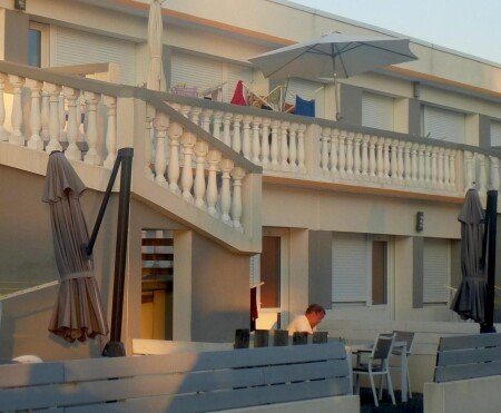 Appart'Hotel moderne, 10 voyageurs, avec wifi