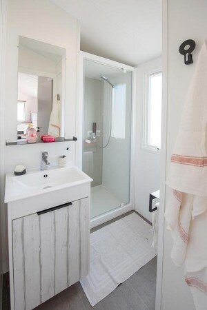 Camping / Mobil Home 6 voyageurs, avec jacuzzi