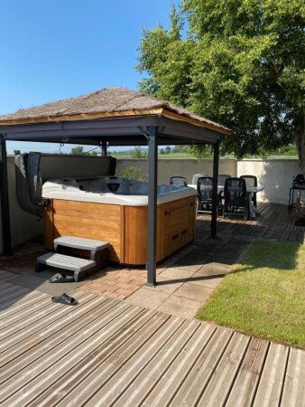 Grange 3 chambres, avec jacuzzi