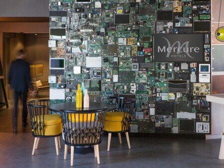 Hôtel moderne, avec piscine