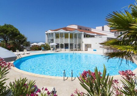 Appart'Hotel 8 voyageurs, avec piscine