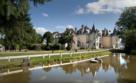 Hôtel moderne, avec jacuzzi