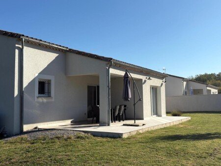 Maison de campagne 3 chambres, avec jardin