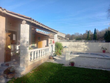 Bed and breakfast 1 chambre, avec piscine