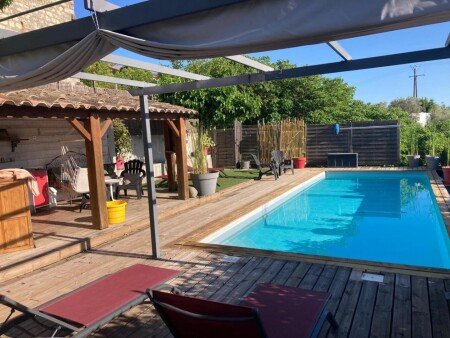 Maison 1 chambre, avec piscine