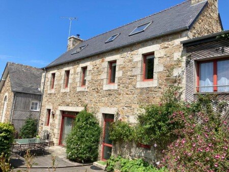 Bed and breakfast 2 voyageurs, avec jardin