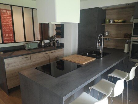 Appartement tout confort, 3 chambres, avec jardin