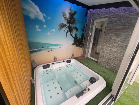 Maison 2 chambres, avec jacuzzi