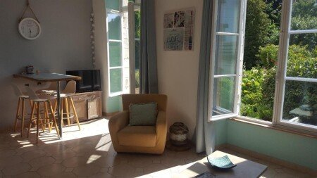 Appartement de charme, 1 chambre, avec parking